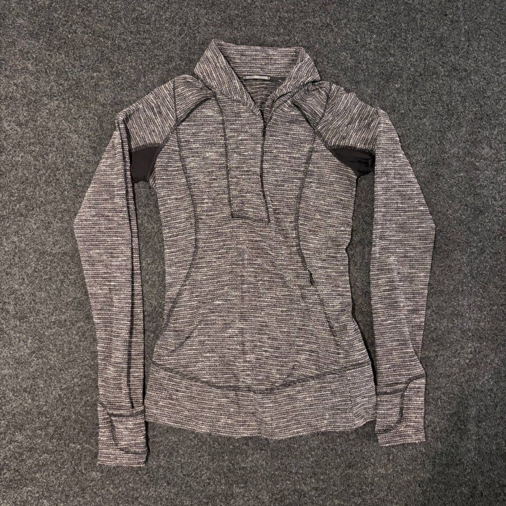 Lululemon Gray Space Dye Quarter Zip Pullover Long Sleeve Thumbholes Size 2